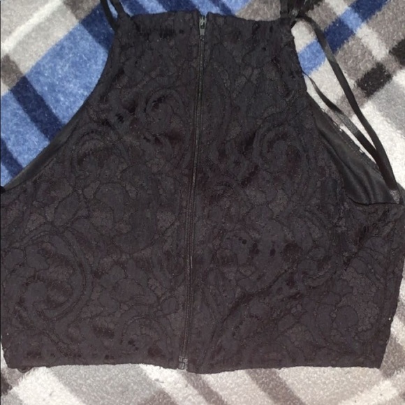 no use for it anymore and i can’t fit it anymore - Picture 2 of 4